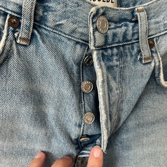 Agolde Parker Cut Off Distressed Hem Denim Shorts | Size 24 - Picture 3 of 5